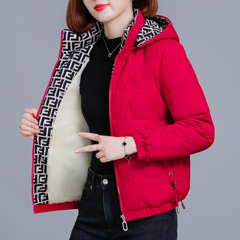 Dámska bavlnená zateplená bunda s fleecovou podšívkou, stredná dĺžka, kapucňa, zips, výplň polyestér-bavlna