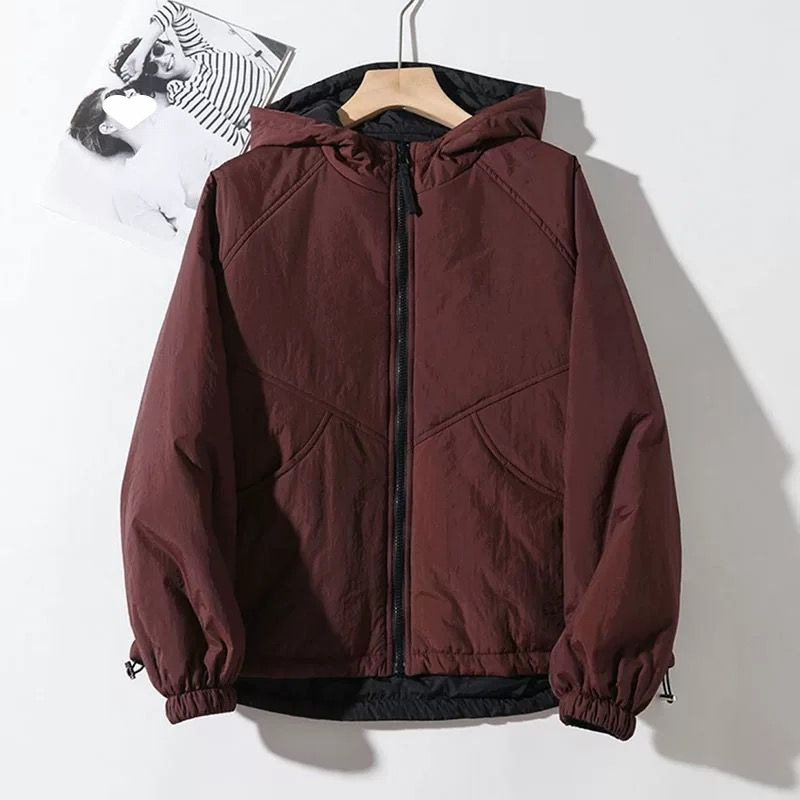 Ženska ultra kratka bez rukava puffer jakna s Chenille materijalom, punilo od svile i pamuka, elastičan spandeks, polo ovratnik