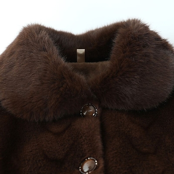 Ženski zimski kaput za srednju i stariju dob, ležernog kroja, književno-retro stil, polo ovratnik, srednja duljina, punilo: imitirani svileno-pamučni materijal