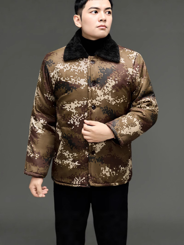 Férfi pamut töltött kabát kamuflázs mintával, cipzárral, vastag téli viselet