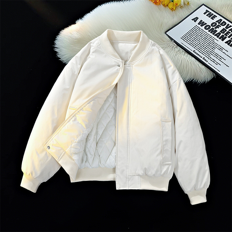 Férfi poliészter kabát baseball gallérral és kapucnival, laza szabás, cipzár, belső poliészter bélés, őszi viselethez