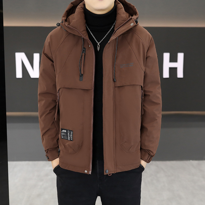 Férfi téli tömött kabát kapucnival, cipzárral, vastag szigeteléssel, poliészter külső, poliészter bélés