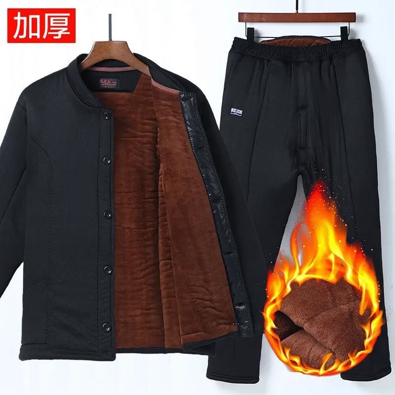 Idős férfiak téli kardigán-nadrág készlet fleece bélés, egyrészes gombolás, poliészter anyag, három zseb