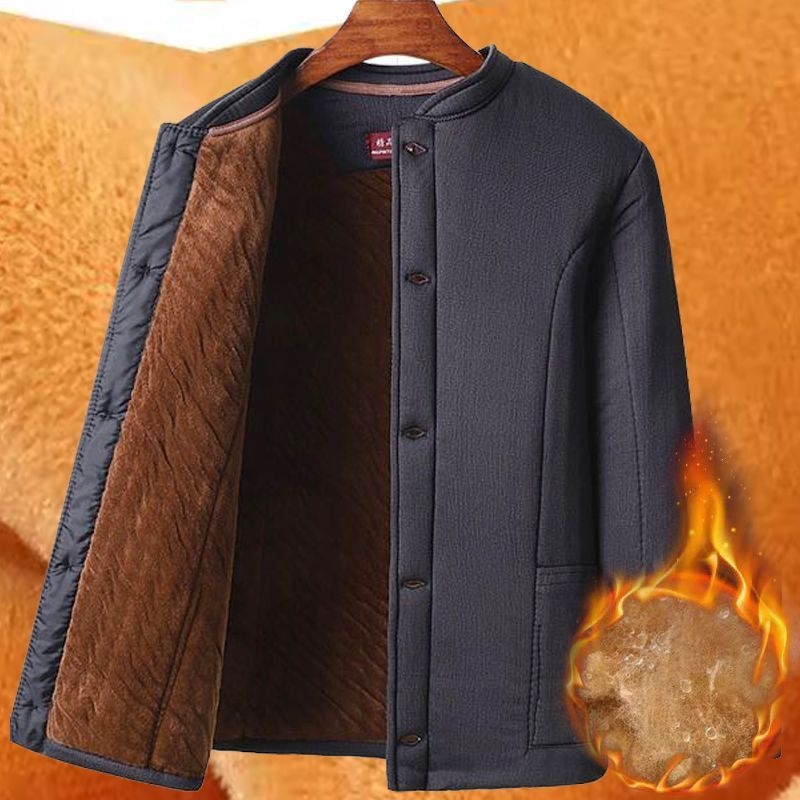 Idős férfiak téli kardigán-nadrág készlet fleece bélés, egyrészes gombolás, poliészter anyag, három zseb