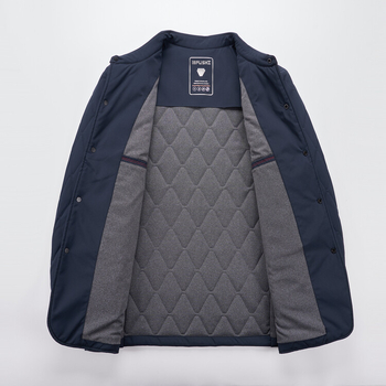 Téli pamuttöltött kabát galléros, kockás minta, pamut töltet, lazább szabás, egy soros zárás