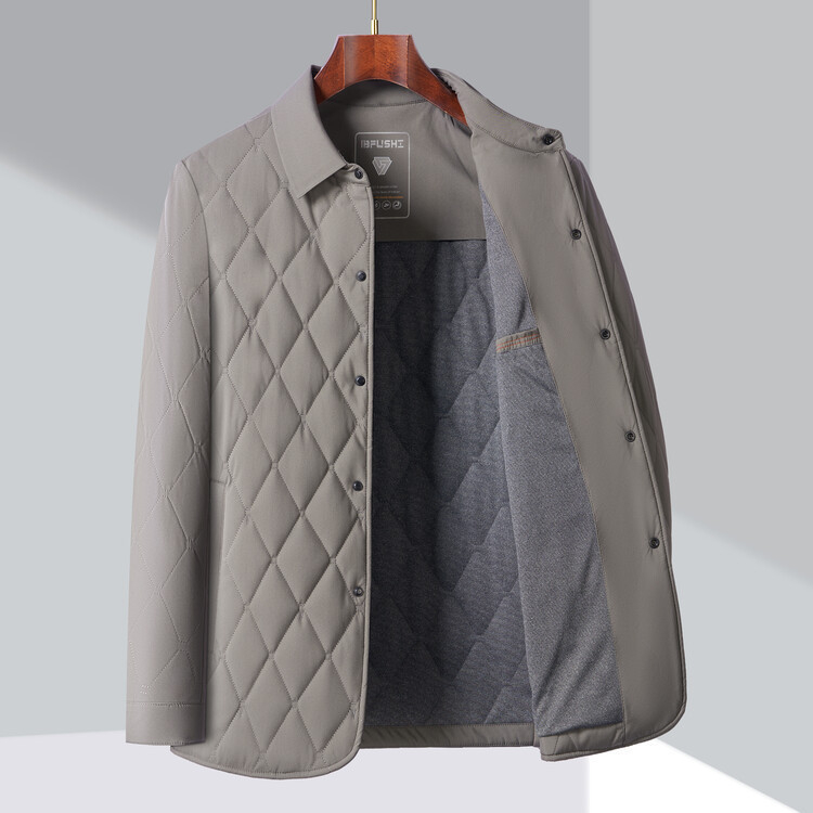 Téli pamuttöltött kabát galléros, kockás minta, pamut töltet, lazább szabás, egy soros zárás