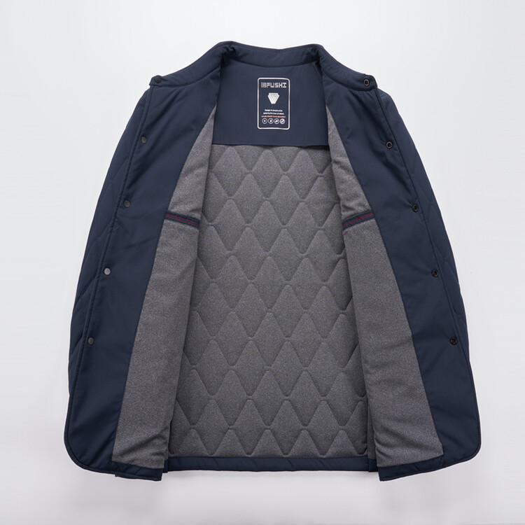 Téli pamuttöltött kabát galléros, kockás minta, pamut töltet, lazább szabás, egy soros zárás