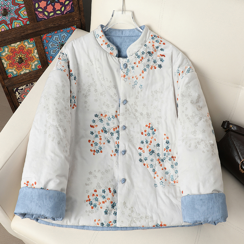 Női vastag pamutkabát, belső pamut töltettel, 95% poliészter, magas gallér, tél 2025