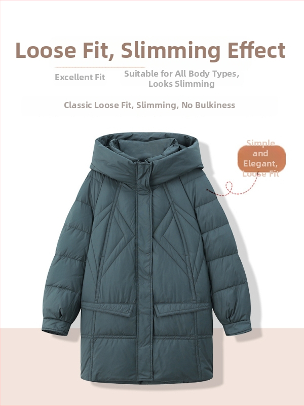 Jachetă de damă din puf, croială lejeră, lungime medie, cu glugă și fermoar, umplutură din puf de rață alb, cașmir 86–90%, material poliester.