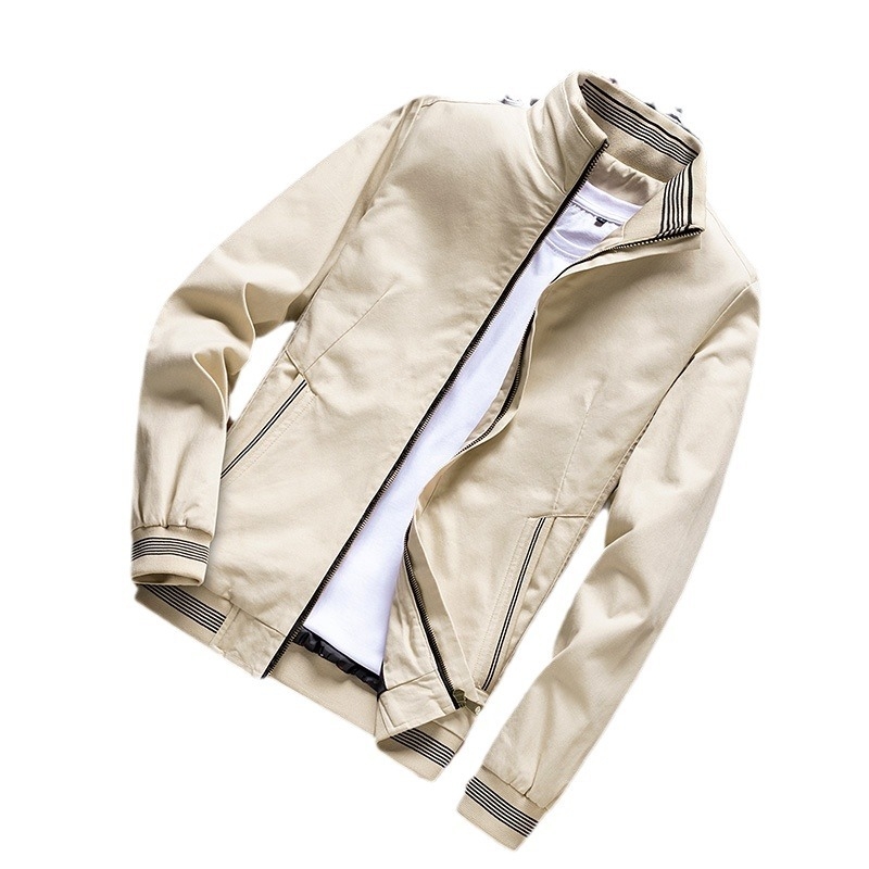 Jachetă bărbătească din bumbac, guler înalt, fermoar, material care evacuează umezeala, croială lejeră