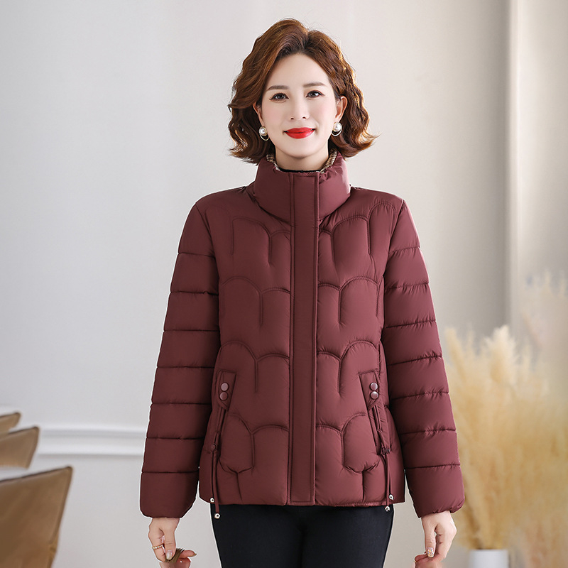 Moteriška medvilninė pūkuota striukė, poliesterio audinys, elegantiškas kasdienis stilius, spausdintas dizainas, trumpas kirpimas