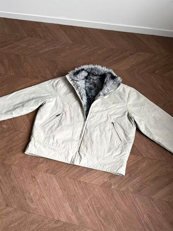 Bavlnená bunda s polyesterovou podšívkou, stojací golier, zips, voľný strih, hrubá na zimu