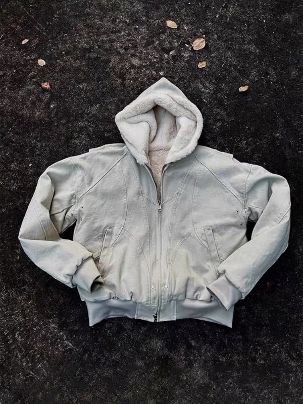 Férfi vastag kapucnis dzseki — imitált nyérc velúr, vastag pamut külső, cipzár, oldalsó zsebek, laza szabás