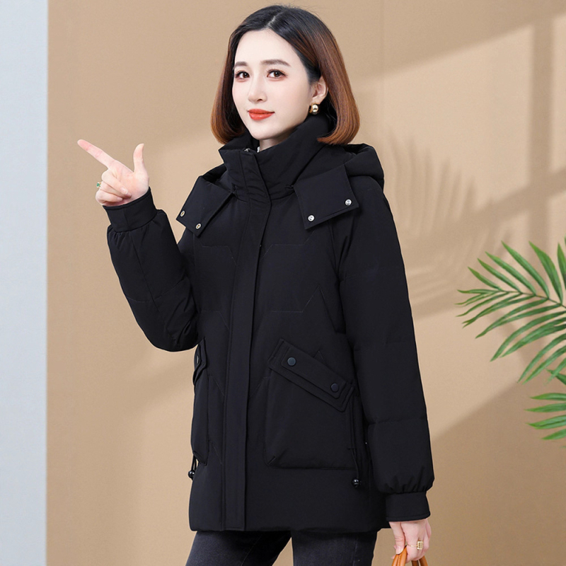 Női tollkabát kacsapúppal, 81–85% tolltartalom, vastag és meleg, gallér nélkül, cipzárral, pamut anyag, ősz 2025