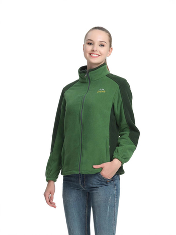 Flisinis kardiganas-svarkas, pavasaris 2025, flisinis audinys, poliesteris 90–95%, laisvalaikio stilius