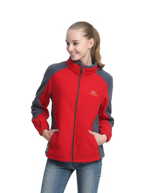 Flisinis kardiganas-svarkas, pavasaris 2025, flisinis audinys, poliesteris 90–95%, laisvalaikio stilius