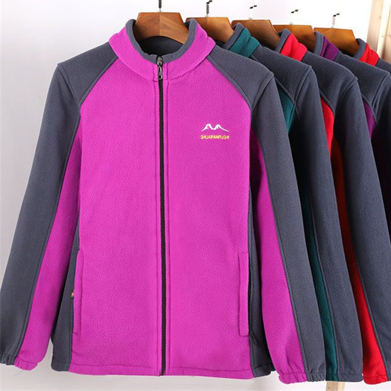 Flisinis kardiganas-svarkas, pavasaris 2025, flisinis audinys, poliesteris 90–95%, laisvalaikio stilius