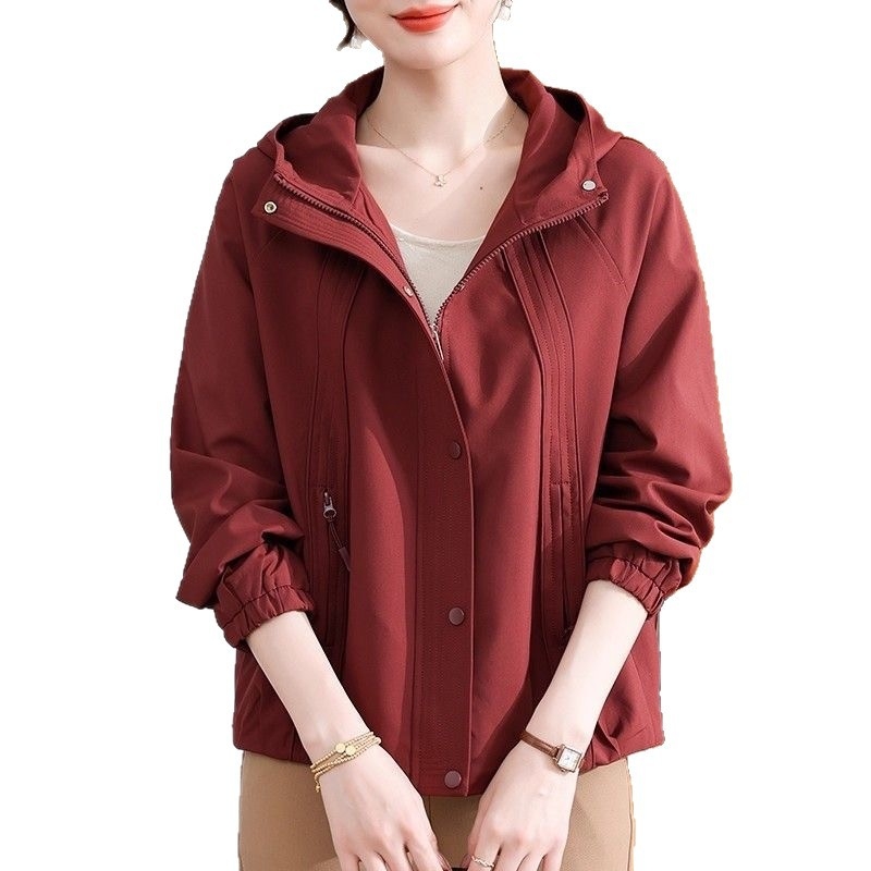 Snow Evening moterų vidutinio ilgio palto, kasdienio stiliaus, geometrijos raštas, raukšlėtas paviršius, TR audinys (PVC 70–80% ir poliesteris 50–70%), Ruduo 2025