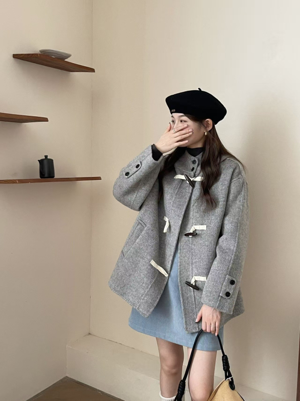 Ženski vuneni kaput s kapuljom, tri gumba, srednja duljina (65–80 cm), korejski stil, 95% vuna
