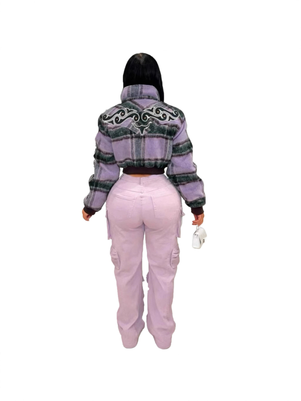 Palton de damă din lână cu cașmir (90-95%), model geometric, guler înalt, croială slim, grosime medie