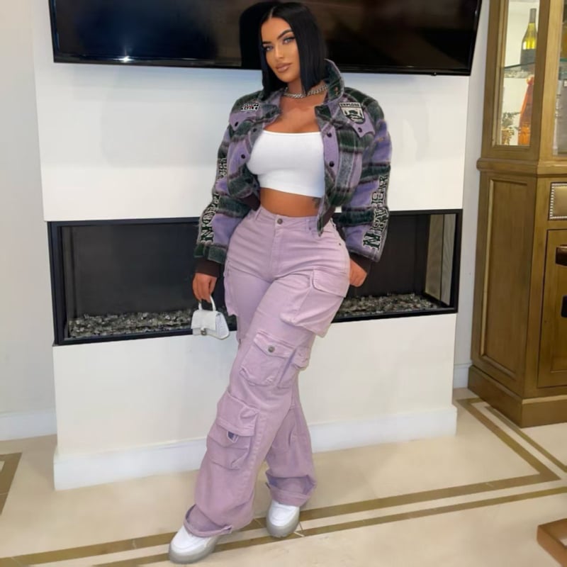 Palton de damă din lână cu cașmir (90-95%), model geometric, guler înalt, croială slim, grosime medie