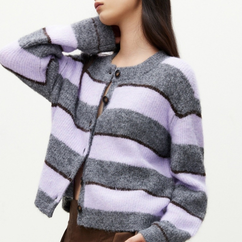 Cardigan din lână de miel, cu dungi în blocuri, guler rotund, tricot gros, închidere cu un nasture