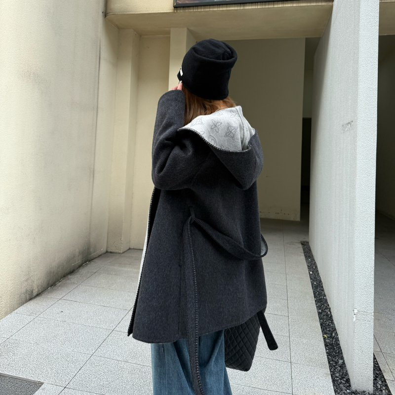 Ženski dvostrani kaput od vune i alpake, s kapuljom, korejski stil, srednja duljina 65–80 cm, V-izrez