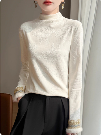 Pulover tricotat cu glugă, broderie 3D, căptușeală groasă de fleece, guler înalt, mâneci lungi; versiune de iarnă 2025