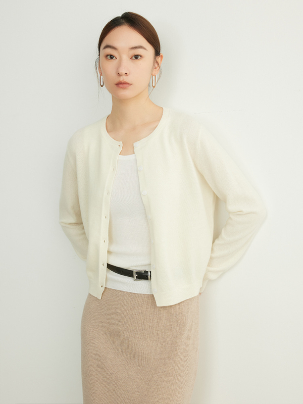 Cardigan din lână Merino, grosime medie, guler rotund, mâneci lungi, lungime 50–65 cm