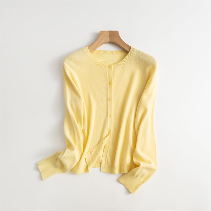 Cardigan din lână Merino, grosime medie, guler rotund, mâneci lungi, lungime 50–65 cm