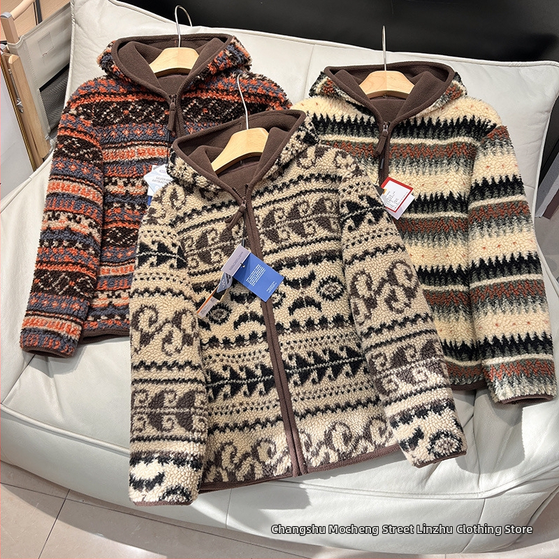 Kapucňová fleecová bunda s vzorom Fair Isle, zima 2025, polyester 30–50%