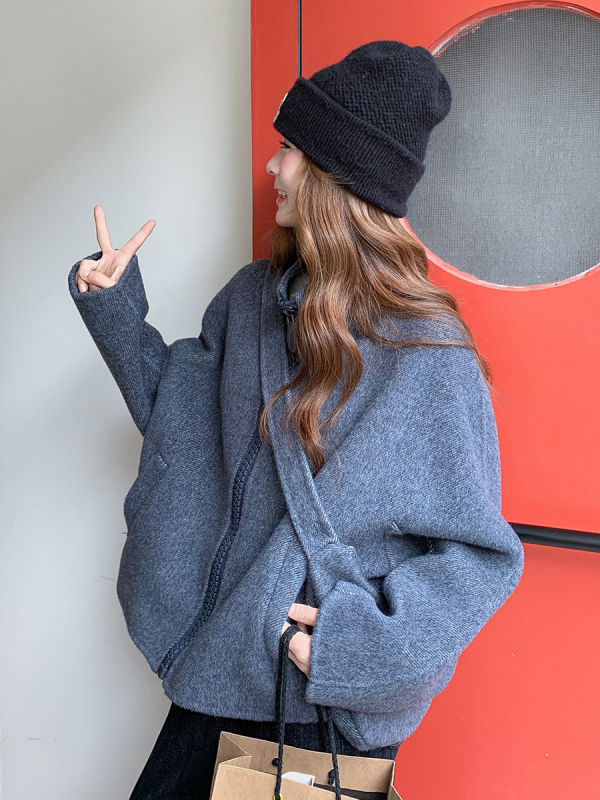 Palton damă din lână, dublu față, scurt, iarna 2025, senzație de lux, țesătură groasă, lână 70–80%, lână secundară sub 30%