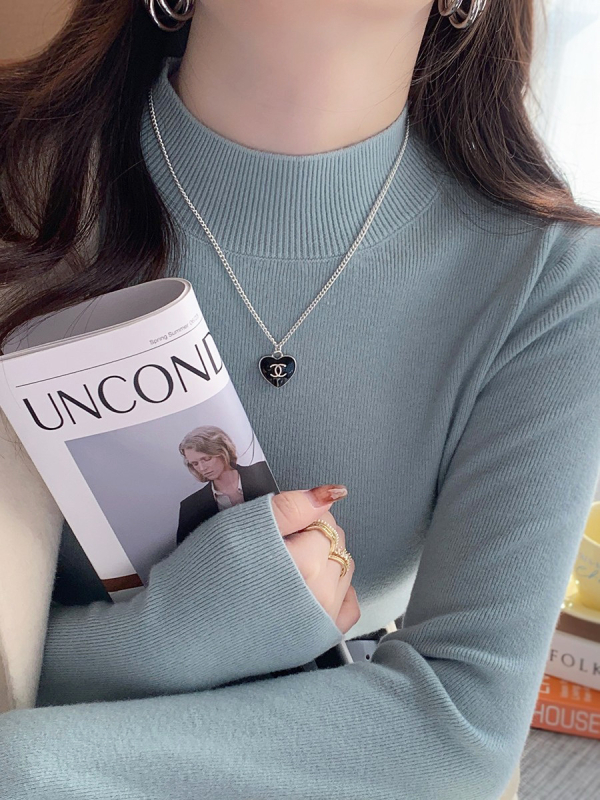 Pulover tricotat de damă din bumbac, half-turtleneck, mâneci lungi, croială scurtă ≤40 cm, conținut principal de țesătură 30–50%