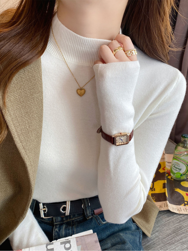 Pulover tricotat de damă din bumbac, half-turtleneck, mâneci lungi, croială scurtă ≤40 cm, conținut principal de țesătură 30–50%