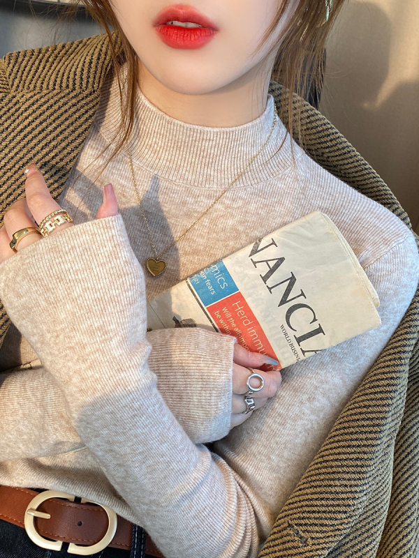 Pulover tricotat de damă din bumbac, half-turtleneck, mâneci lungi, croială scurtă ≤40 cm, conținut principal de țesătură 30–50%