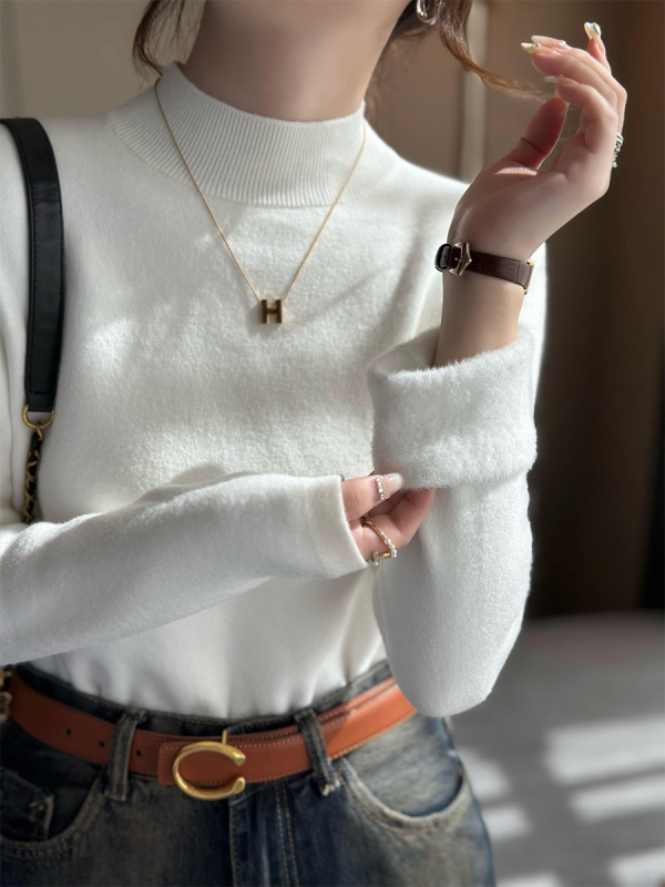 Pulover tricotat de damă din bumbac, half-turtleneck, mâneci lungi, croială scurtă ≤40 cm, conținut principal de țesătură 30–50%