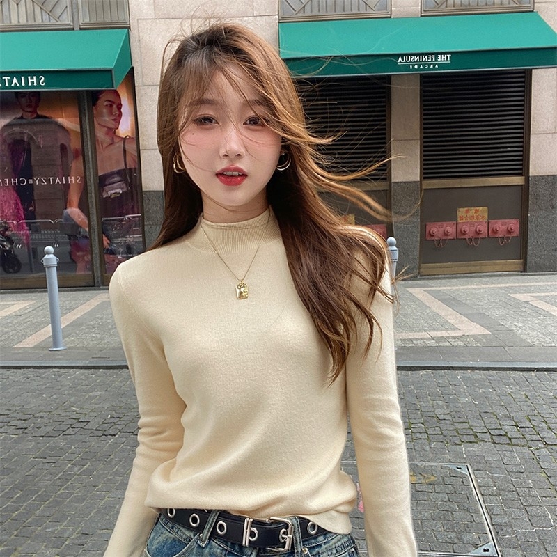 Pulover tricotat de damă din bumbac, half-turtleneck, mâneci lungi, croială scurtă ≤40 cm, conținut principal de țesătură 30–50%