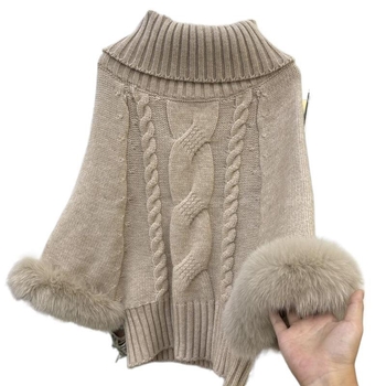 Női laza szabású pulóver magas gallérral, egyszínű kötésből, juh gyapjúból