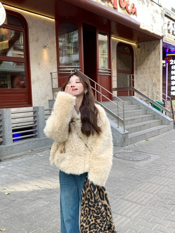 Palton scurt din lână de miel pentru femei, cu blană integrată, stil coreean, rever la guler, căptușeală pufoasă groasă