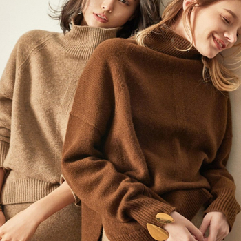 Pulover gros cu guler înalt, croială lejeră, mâneci lungi, țesătură din poliester, lungime 50–65 cm