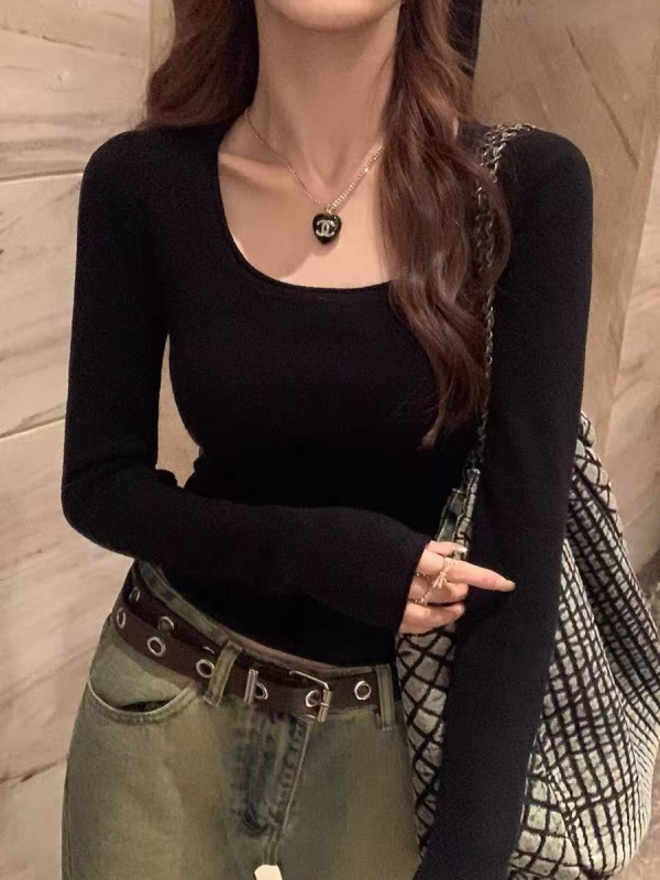 Ženski pleteni džemper s kapuljačom, uski kroj, dugi rukavi, kvadratni ovratnik, pleteni materijal od viskoze