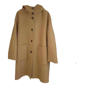 Palto femei Cape cu glugă, din lână-poliester, dublu față, lungime medie, mâneci lungi, închidere cu nasturi, buzunare