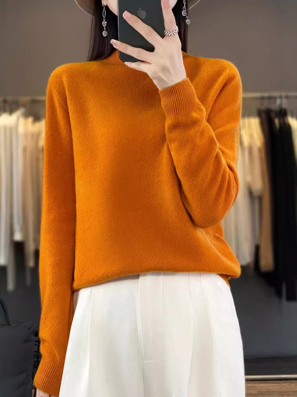 Vuneni džemper, široki kroj, poluturtleneck ovratnik, dugi rukavi, debeli materijal, 95%+ vuna