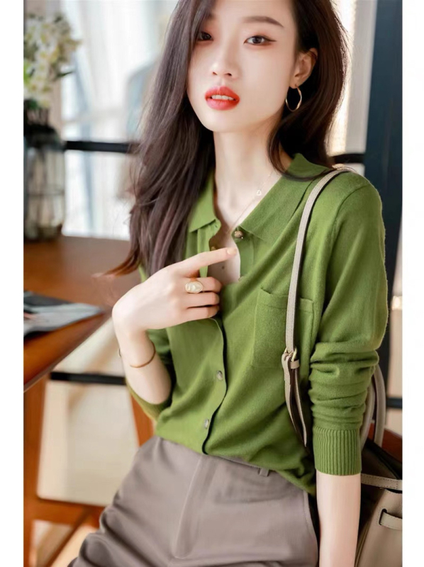 Ženski kardigan s polo ovratnikom, dugi rukavi, udoban kroj, vunena mješavina 50–70% i poliester <30%
