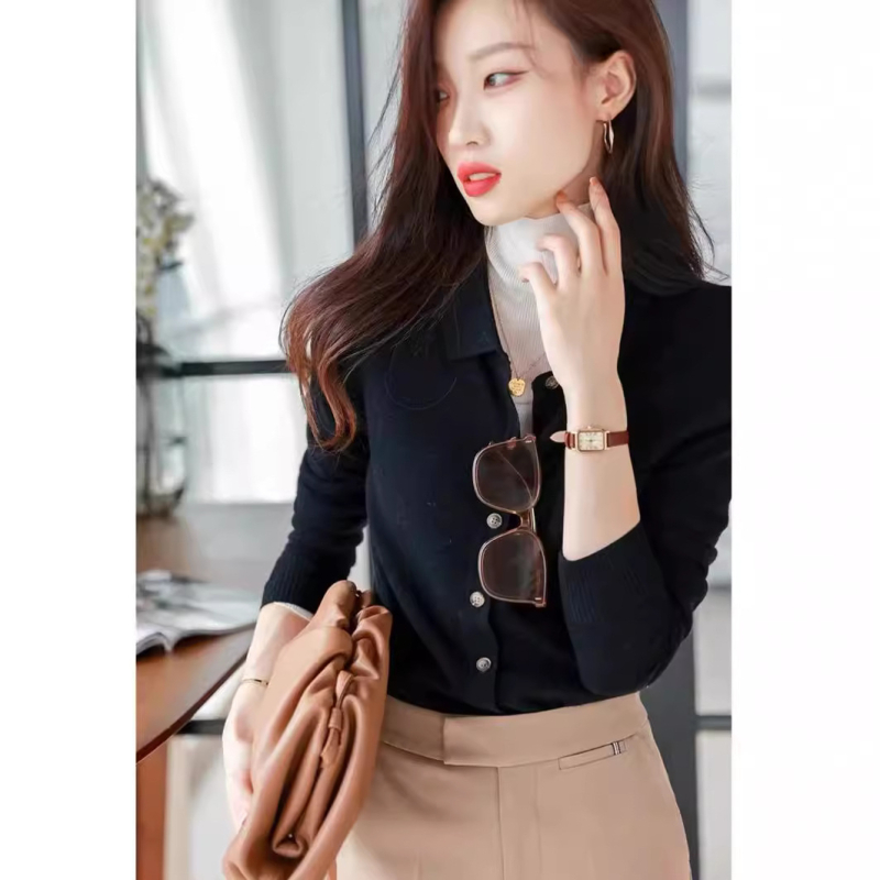 Ženski kardigan s polo ovratnikom, dugi rukavi, udoban kroj, vunena mješavina 50–70% i poliester <30%