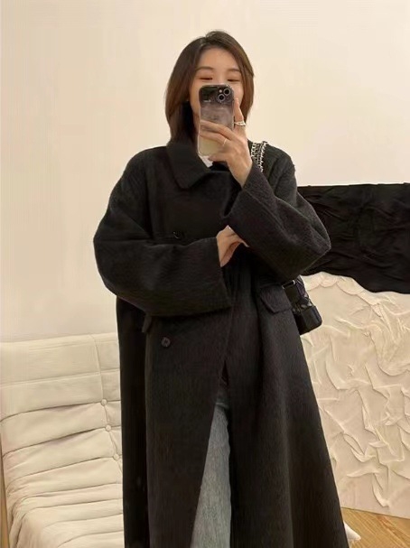 Ženski vuneni kaput s Tencelom, ovratnik doll collar, dvostruko kopčanje, slobodan kroj, srednja duljina (65–80 cm)