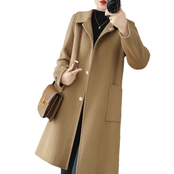 Ženski dvostruki vuneni kaput s kašmirom (>95%), lagan kroj, produžena duljina iznad 100 cm, ovratnik lutke, zatvaranje na dva gumba