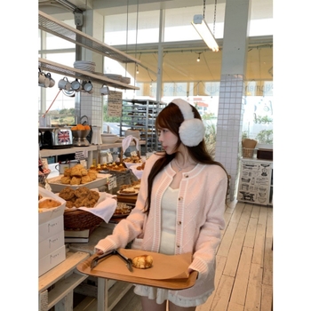 Houndstooth pletený cardigan s pozlátenou sponou, zmes bavlny-kašmíru, hrubý úplet, okrúhly výstrih, dlhé rukávy, bežná dĺžka, jar a jeseň