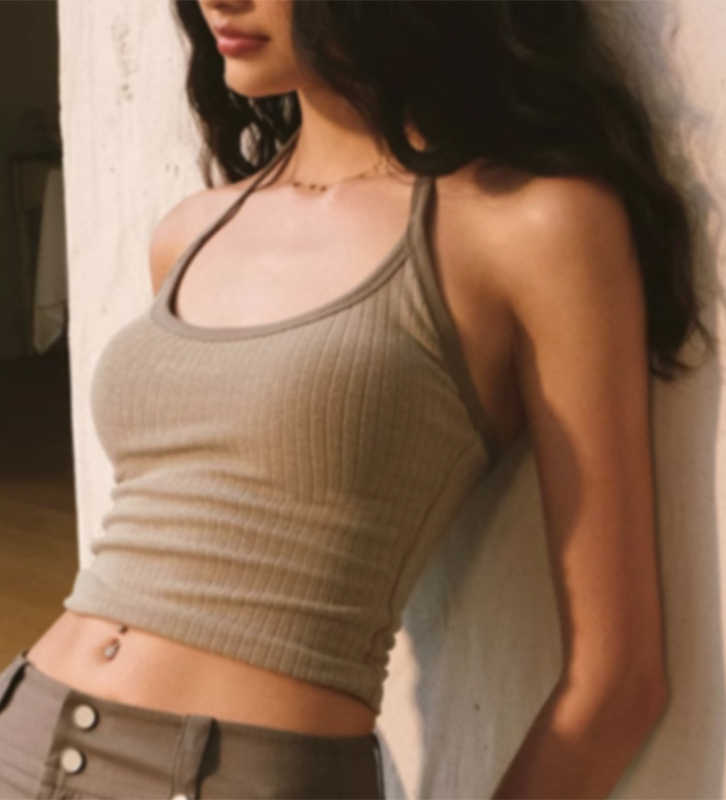 Halter joga top s jastučićem za grudi, kratki kroj, najlon-spandeks tkanina, čašice 5/8, čvrst remen