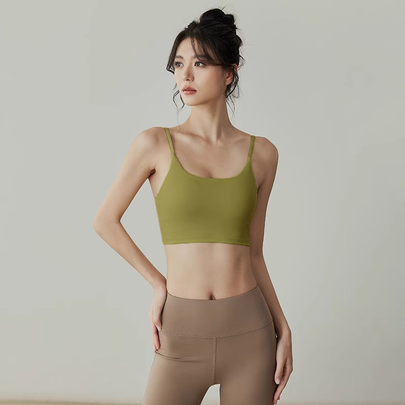 Ženski sportski grudnjak – udarna apsorpcija, Push-Up; košarica 3/4, srednje oblikovana košarica; fiksne dvostruke naramenice; glavni materijal: najlon 78% / podstava: spandeks 22%